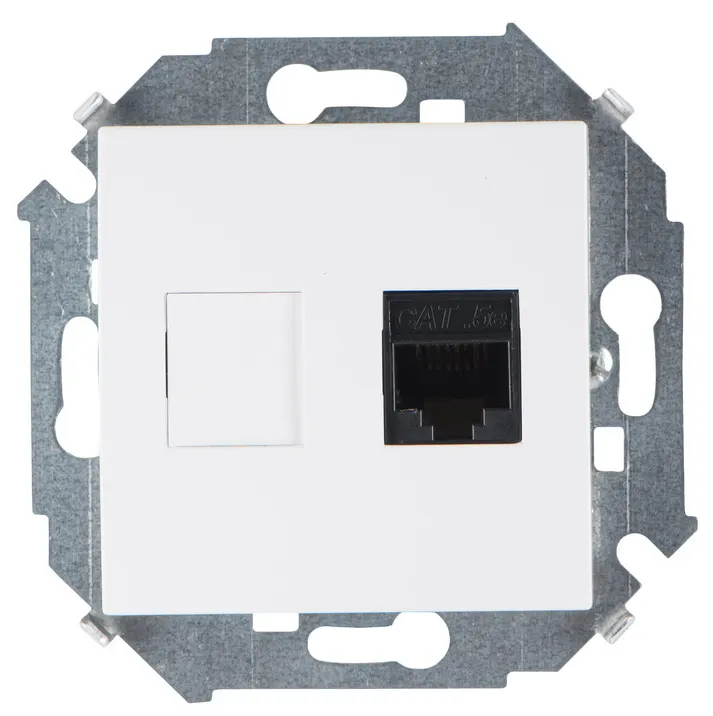 Simon15 վարդակ համակարգչի սպիտակ RJ45 кат.5e (1/20)