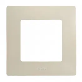 Legrand Niloe/Etika շրջանակ 1 տեղ փղոսկր