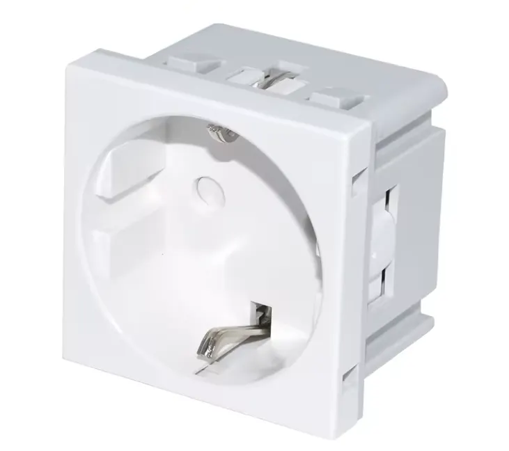 Electrica վարդակ հողանցումով 16A սև (10/200)
